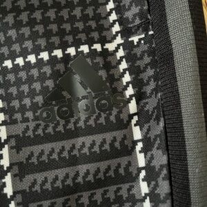 Men’s size small adidas warm up pants